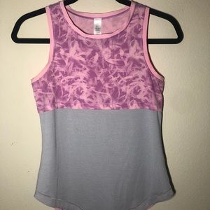 ivivva flowy workout tank top!